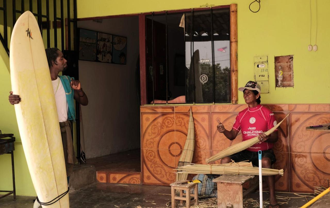 A Pousada Urcia Surf House Huanchaco Exterior foto